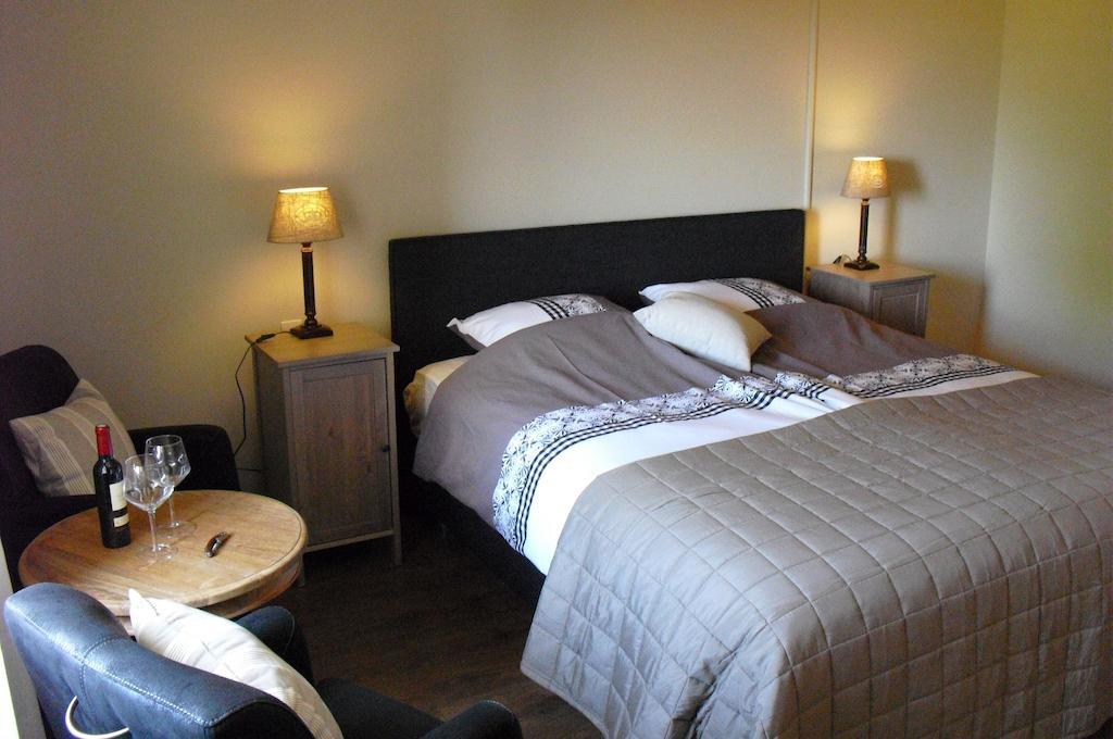 Savignac-de-Duras Luxury B&B Maison A Votre Sante, In Bordeaux Wine Region מראה חיצוני תמונה