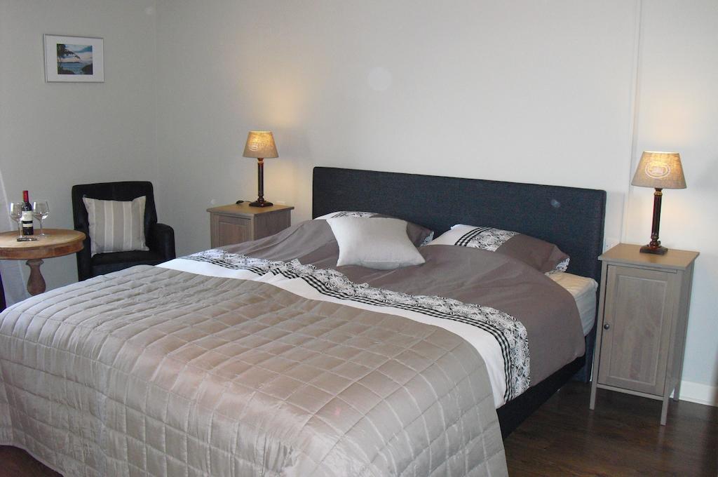 Savignac-de-Duras Luxury B&B Maison A Votre Sante, In Bordeaux Wine Region מראה חיצוני תמונה